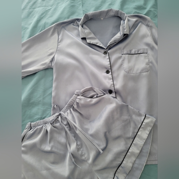 Buttery Silky Soft Satin Light Blue Pajama Set - Size S - Picture 5 of 7